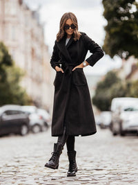 Eleganter Langarmmantel für Damen - Jinte in Schwarz