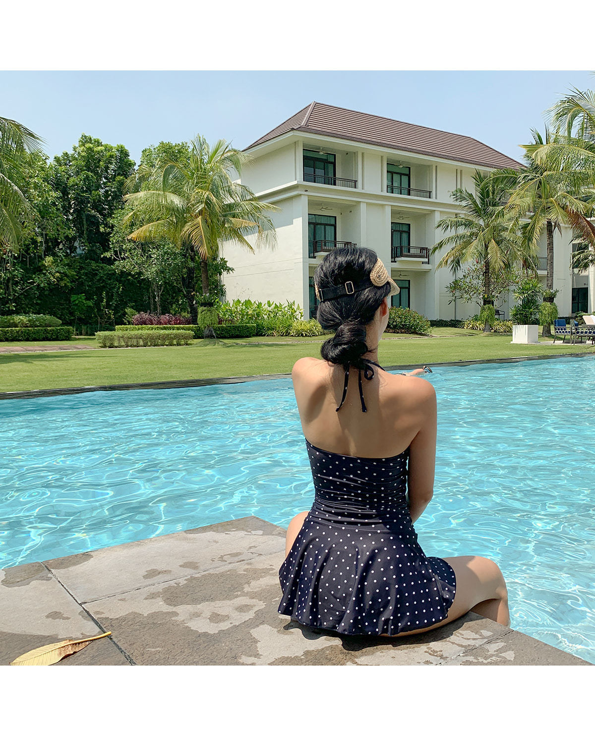 Badeanzug Kleid mit Punkten