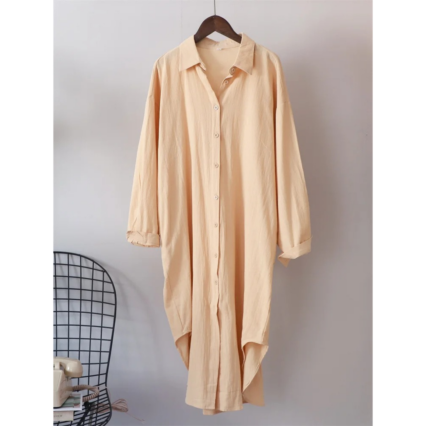 Elena – Blusenkleid mit langen Ärmeln und umgeschlagenem Kragen