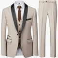 Schwarzer Knopf Beige