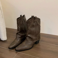 Trendige knöchelhohe Westernstiefel - Fien in Khaki