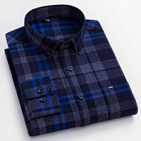 Nikolas - Elegantes Herrenshirt mit Karomuster in Marineblau
