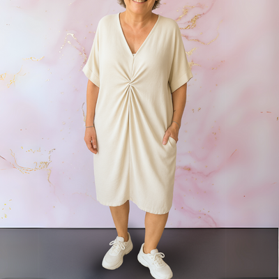 Ellen™ | Schlichtes Kleid mit V-Ausschnitt