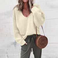 Jaqueline - Oversize V-Neck Pullover in Beige