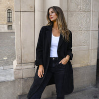 Stella™ | Elegante Jacke mit Knöpfen in Schwarz