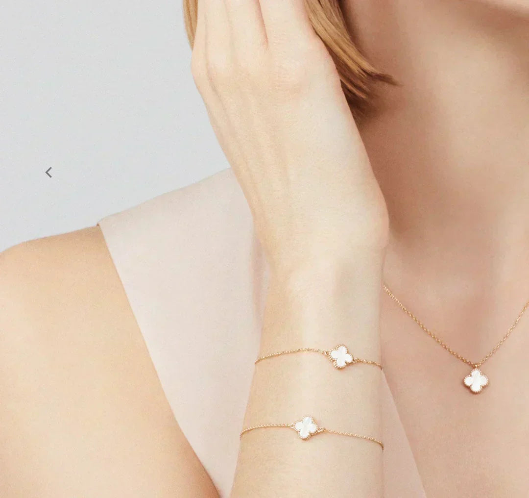 KLEEBLATT HALSKETTE | WEISS GOLD