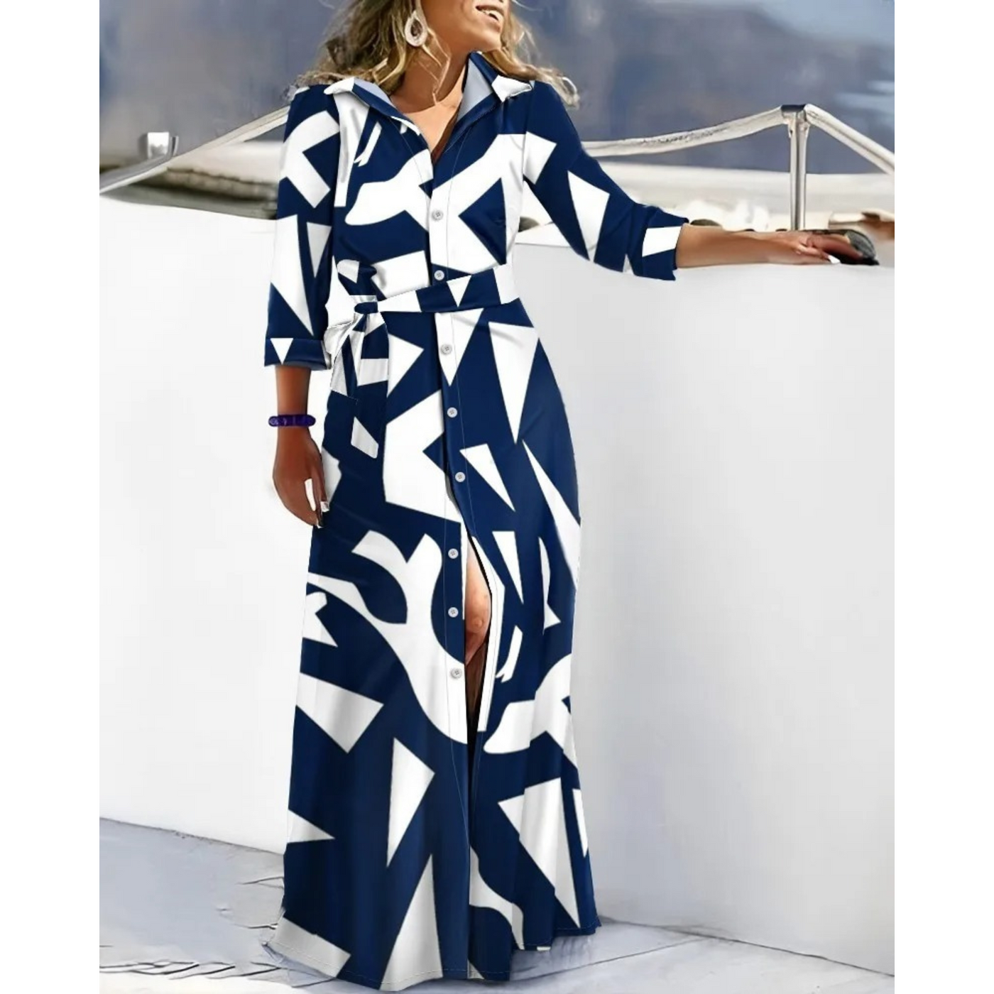 Bienna – winddichtes Hemdkleid mit grünem Gürteldruck