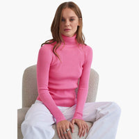 Damen Turtleneck Pullover mit gerippten Bündchen und Saum in Fuchsia