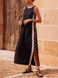 Teresita - Lockeres Maxikleid mit Seitenschlitz in Schwarz