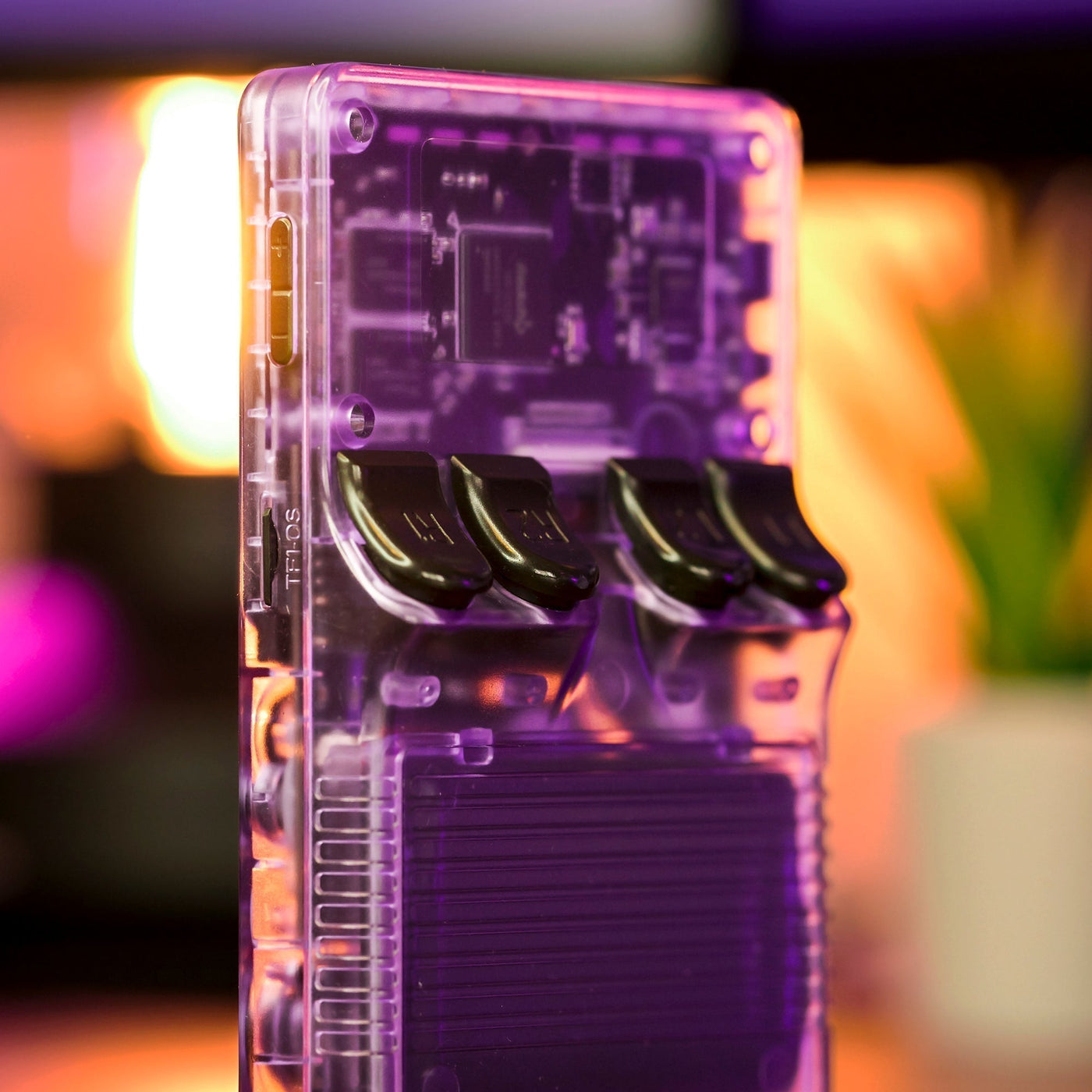 Kompakte Retro-Spielkonsole – PixelPlay Pocket