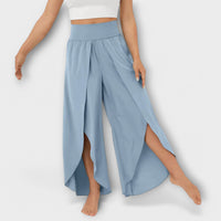 AirFlow - Damenhose in Hellblau