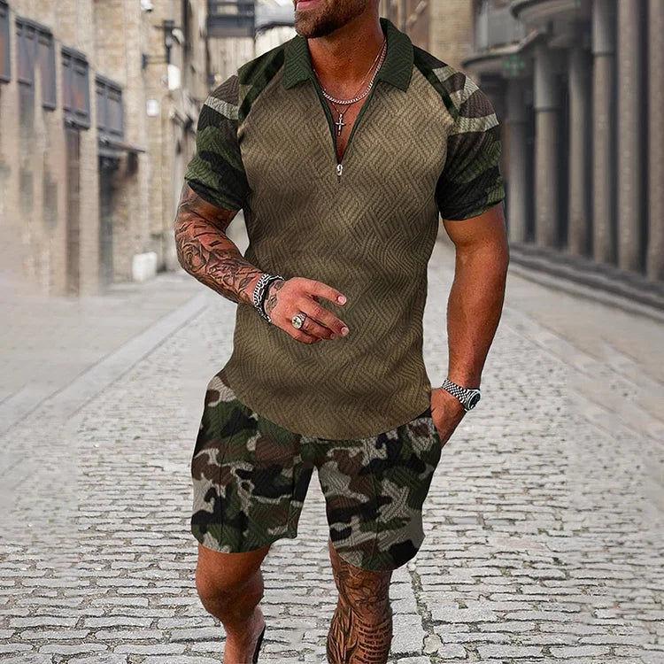 Camouflage Poloshirt und Shorts, Kombiteil