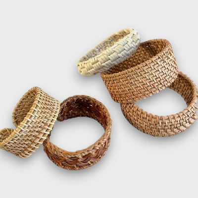 Noelia – Geflochtenes Rattan-Armband