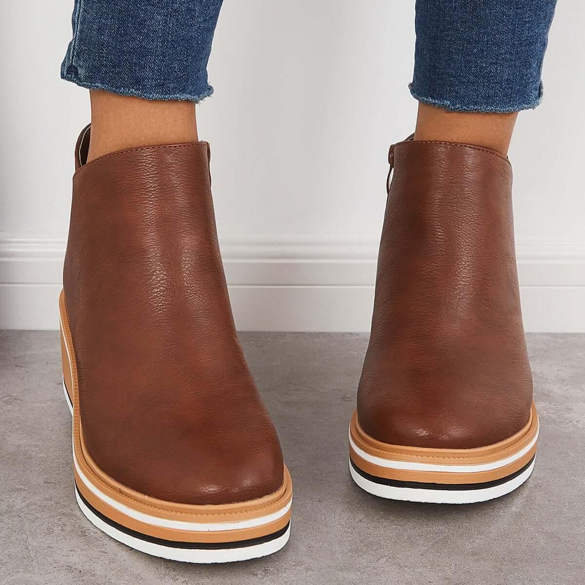 Trendige Damen Stiefeletten mit Reißverschluss und Plateau - Alessia