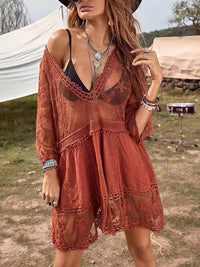 Molly - Lockeres Minikleid mit V-Ausschnitt in Kastanienrot