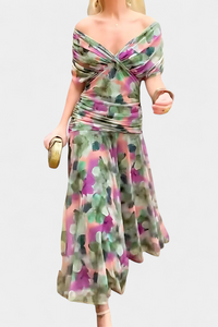 Lordanka – Langes Kleid Mit V-Ausschnitt Und Blumen Muster in Mehrfarbig