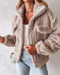 Teddy Damen Jacke Kurz | Kuschelig Stylisch in Khaki