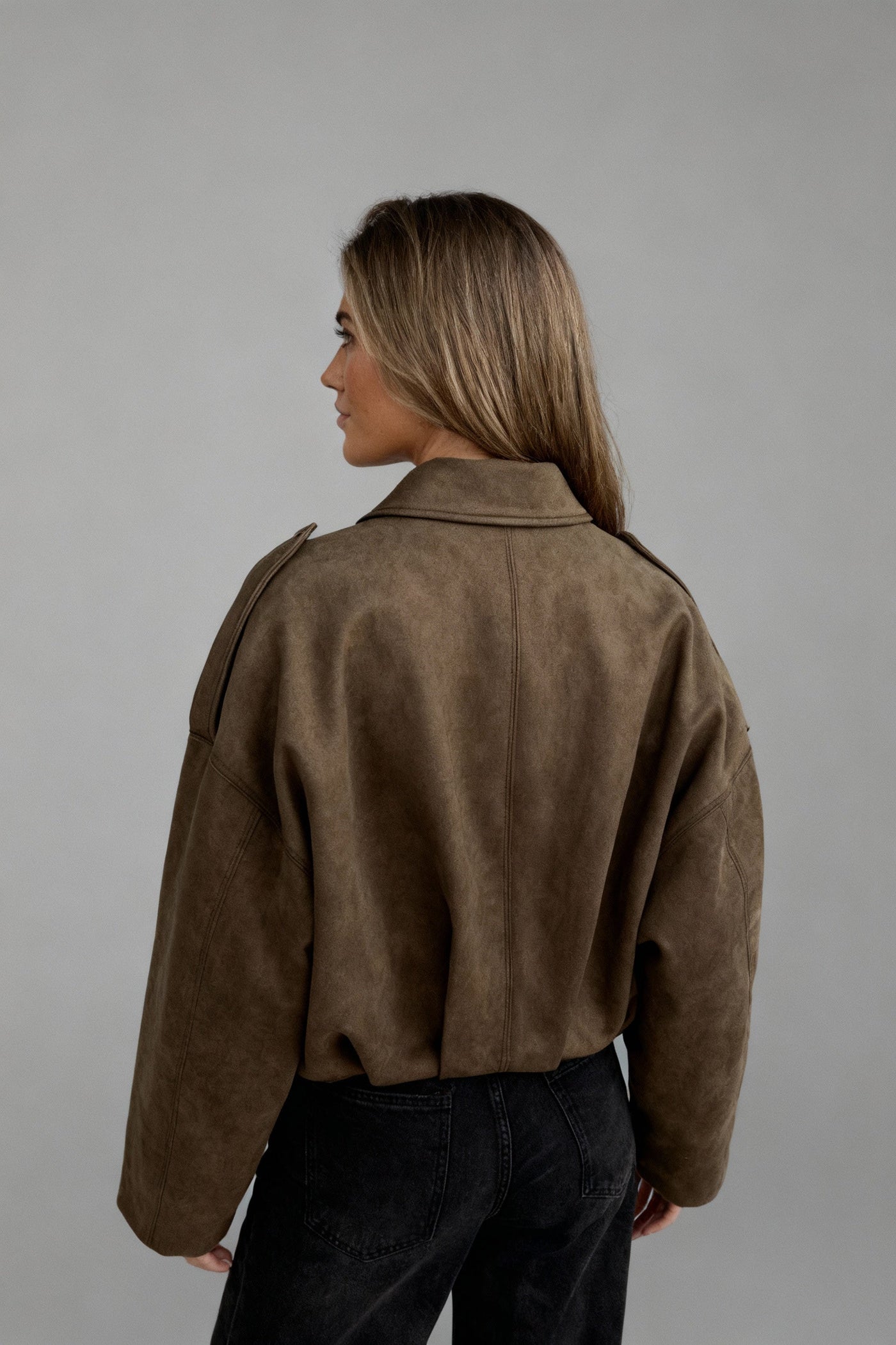 LUMIÈRE | FAUX SUÈDE BOMBERJACKE