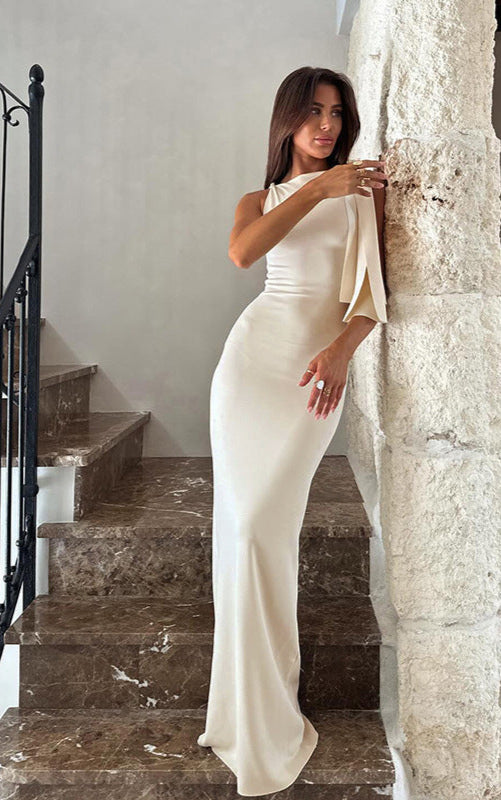 Lya | Langes Asymmetrisches Kleid mit geknüllter Schulter