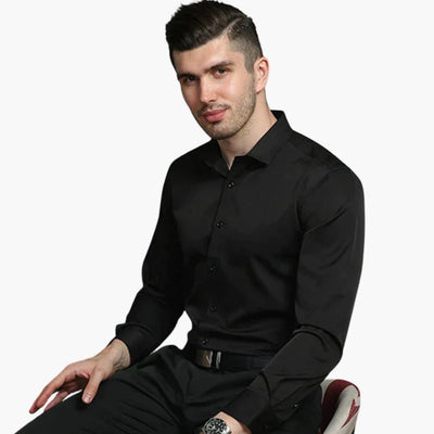 Herrenhemd mit Stretch und langen Ärmeln für jede Saison