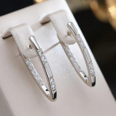 Carina – Glanzvolle Creolen