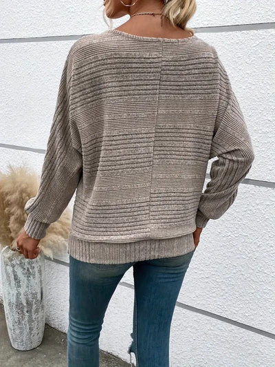Alouette® | Lässiger einfarbiger Pullover mit weiten Ärmeln