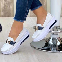Dana – vulkanisierte Slipper aus Metall im Designer-Stil in Weiß