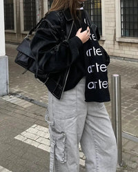 Übergroße Leder-Damenjacke – Noor in Schwarz