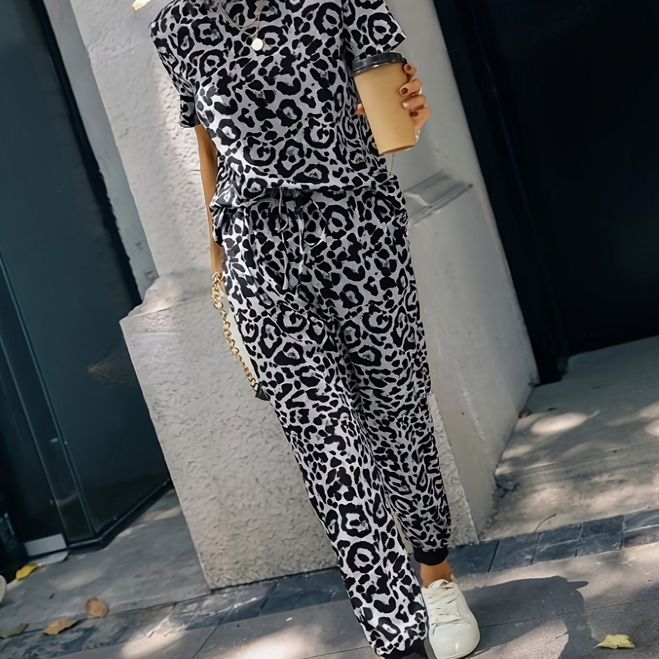 SpottedCool™ – Damen Einteiler mit Leopardenmuster