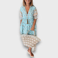 Hiley – Kleid mit Ausschnitt und Boho-Flair in Blau