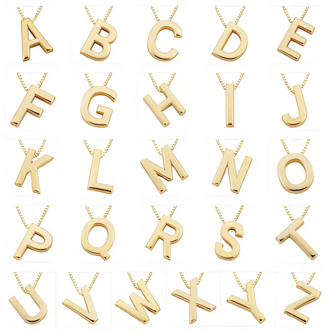 Lara - Goldener Buchstaben-Anhänger