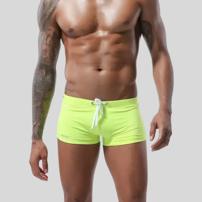 Sandro™ | Der eng anliegende Badeanzug für einen sicheren und stilvollen Sommer