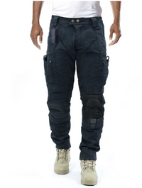 Funktionale Herren Cargo-Hose mit Knieschutz – Bram in Schwarz