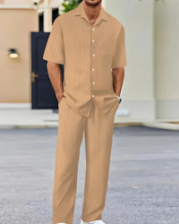 Herren Freizeit-Zweiteiler mit Kurzarm-Hemd und bequemer Hose in Khaki