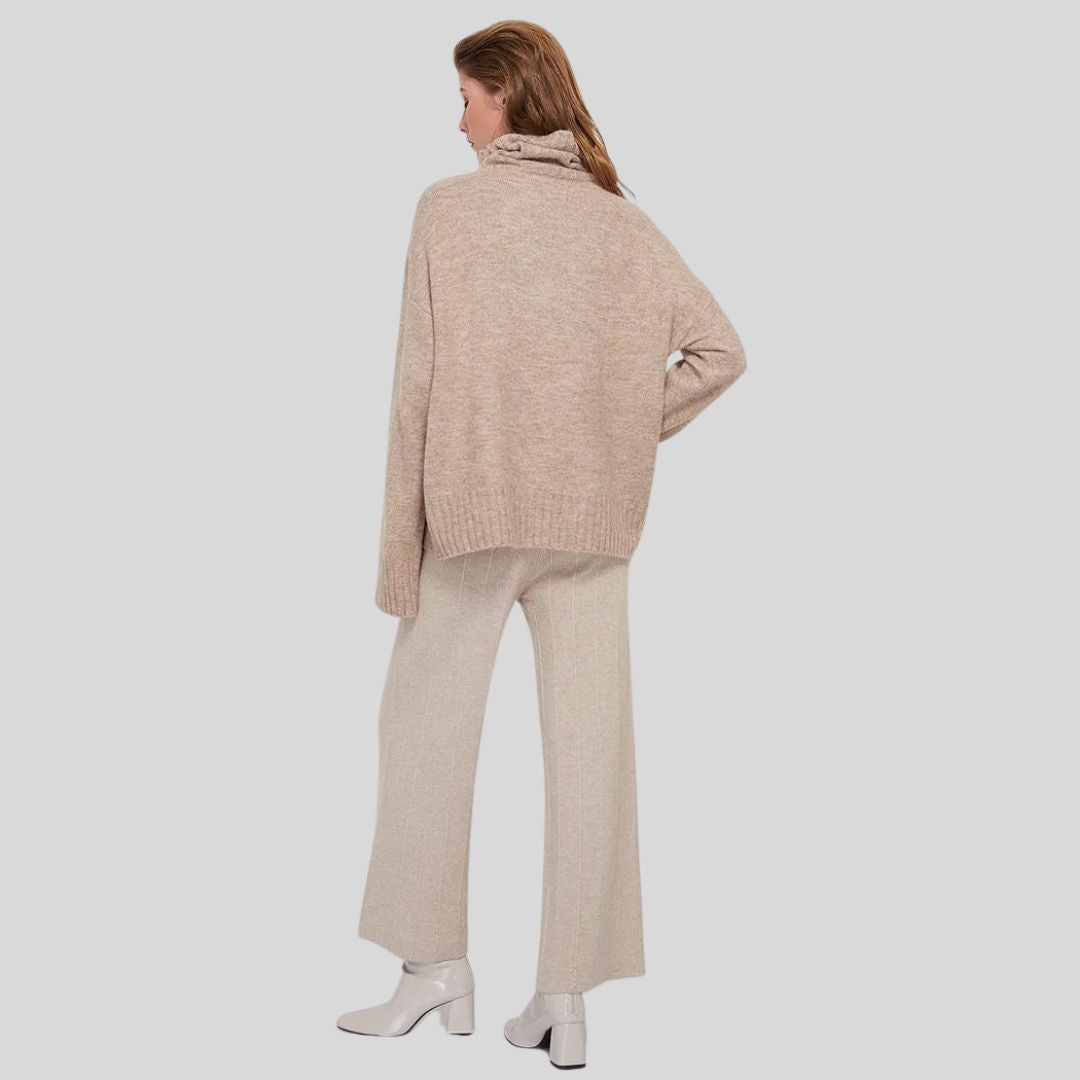 Brenda - Weicher Kaschmir-Rollkragenpullover mit Rippbündchen