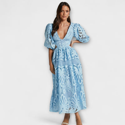 Elegantes Kleid mit zarten Details