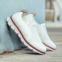 Herren Bequeme Atmungsaktive Slip-on-Schuhe | Modern in Weiß