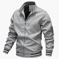 Herrenjacke mit Rippdetails und Frontreißverschluss in Grau