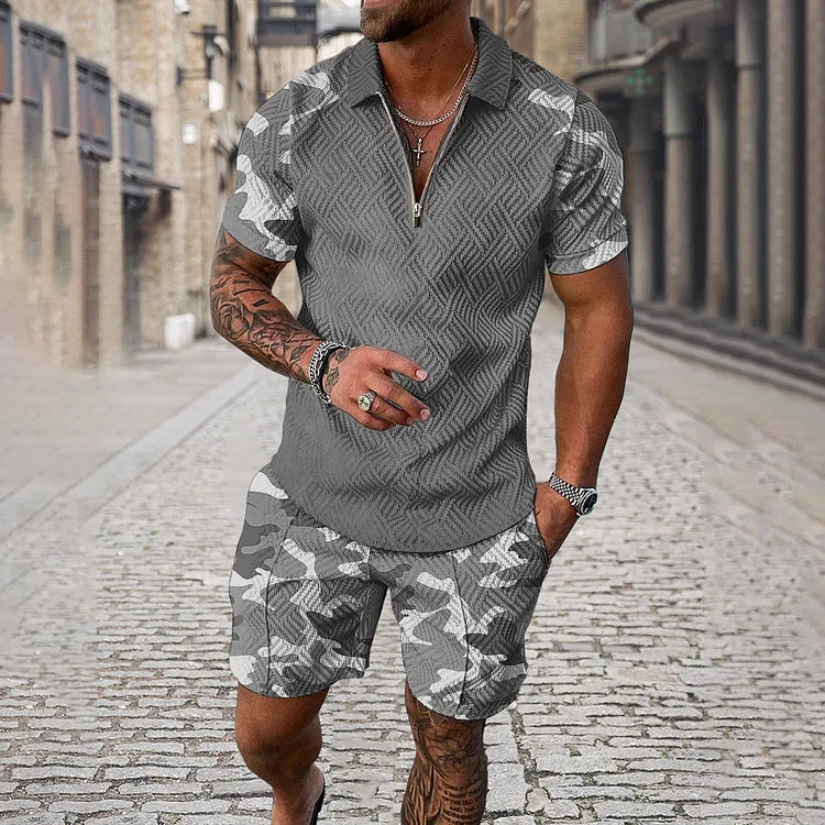 Camouflage Poloshirt und Shorts, Kombiteil