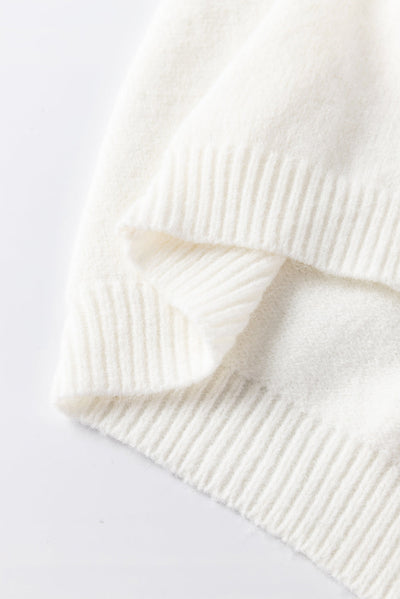 Arielle - Niedliche, gestrickte Strickjacke mit Blumenmuster und Knöpfen