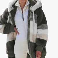 Damen jacke mit Kapuze und Reißverschluss in Armeegrün