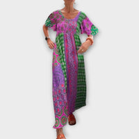 Melania - Lebhaftes Boho-Kleid in Rosa