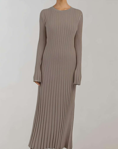 Adley - Langes figurbetontes Kleid mit Rundhalsausschnitt und Rippstrick Kleid