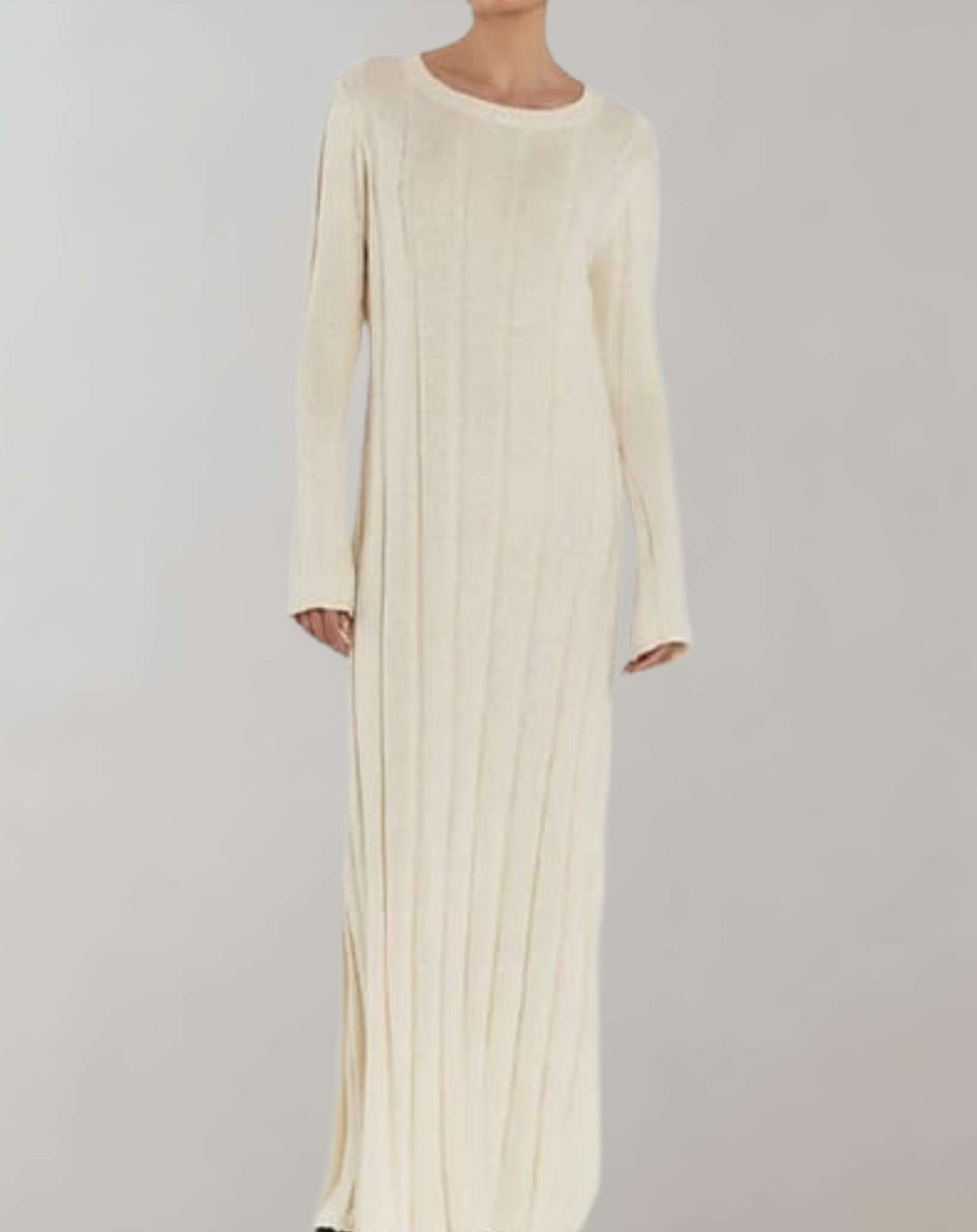 Adley - Langes figurbetontes Kleid mit Rundhalsausschnitt und Rippstrick Kleid