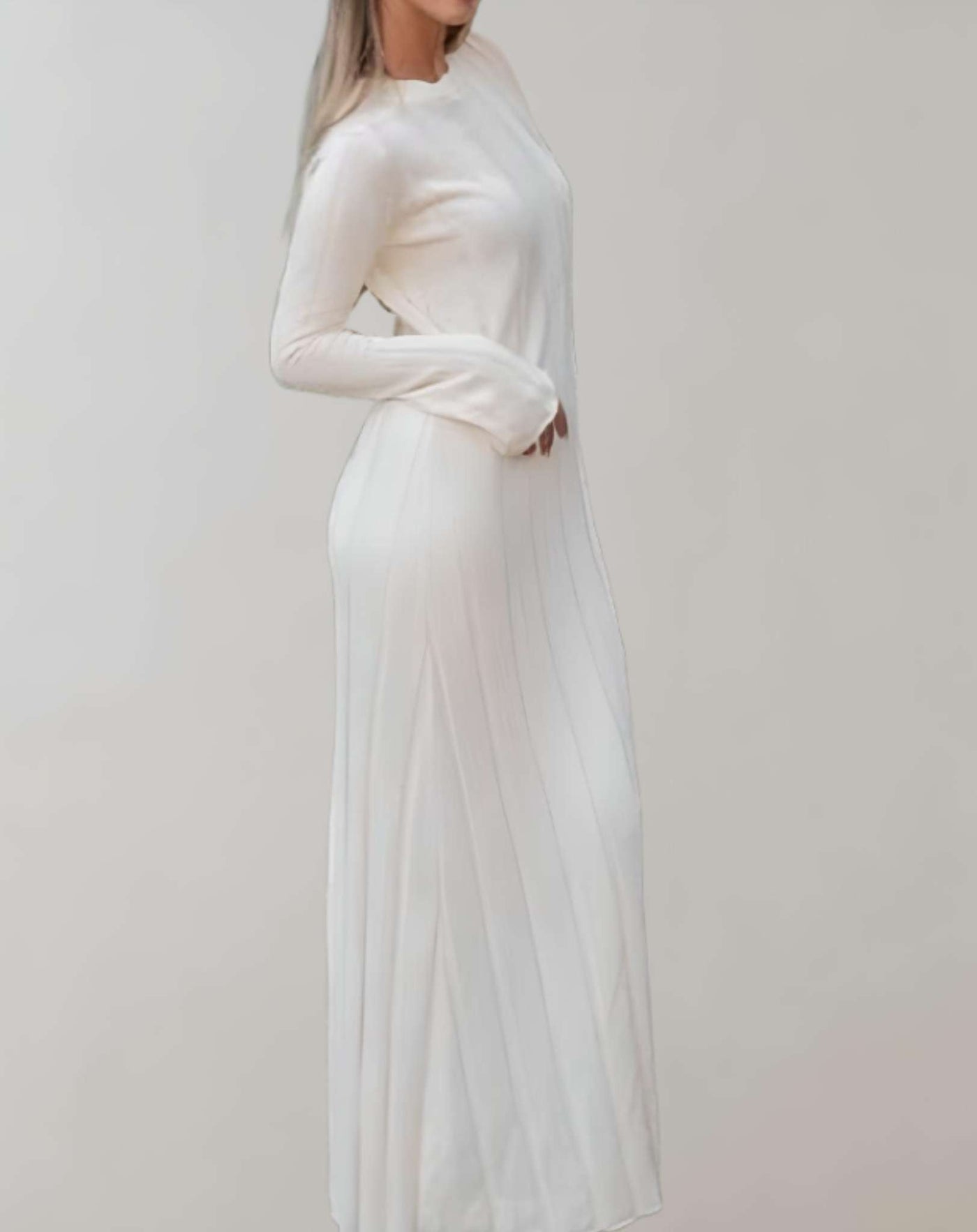 Adley - Langes figurbetontes Kleid mit Rundhalsausschnitt und Rippstrick Kleid