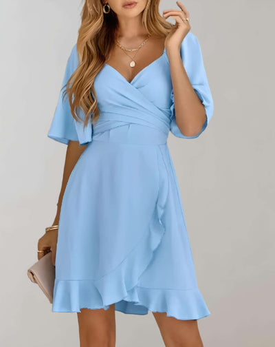 Aria - Minikleid mit Rüschendesign und weiten halblangen Ärmeln Kleid