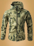 Grüner Camouflage