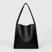 Adelaide | Elegante Schultertasche in Schwarz