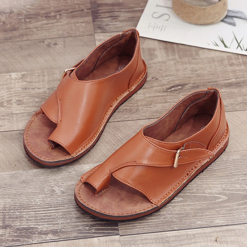 Elvina - Sandalen mit offenem Zehenbereich für Damen | Leder Haltbarkeit und ein klassischer Look, Sandalen
