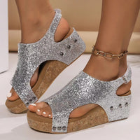 Briellae | Elegante Keilsandalette für Damen in Glitzer Silber